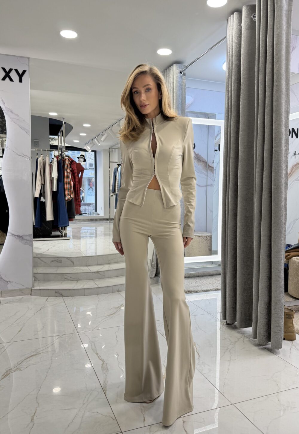 Suit garden